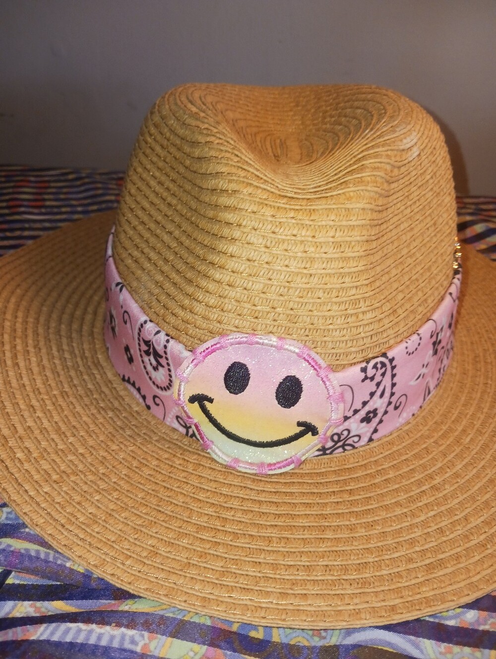 Juicy Couture Happy Face Fedora Summer Perfection Brown Pink